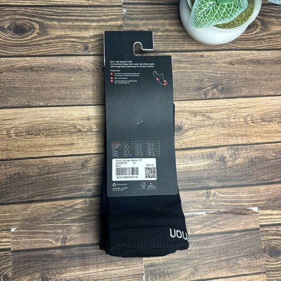 NWT Lululemon Men's Daily Stride Ankle Socks 3 Pack Size XL (BLK) - Picture 6 of 8